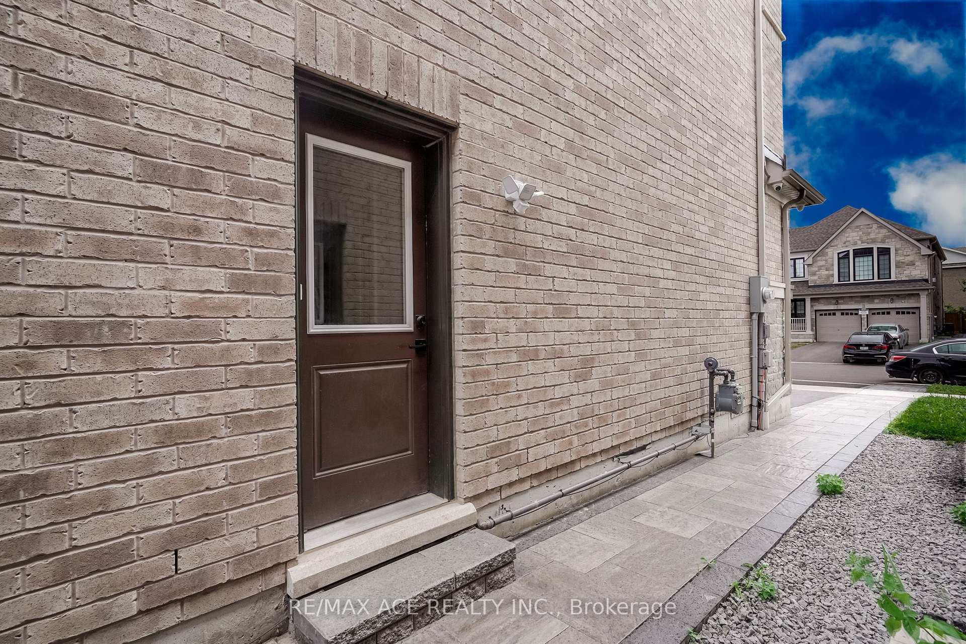 Photo 44 of 1 Macpherson Street, Whitby, Rural Whitby — HOMEH