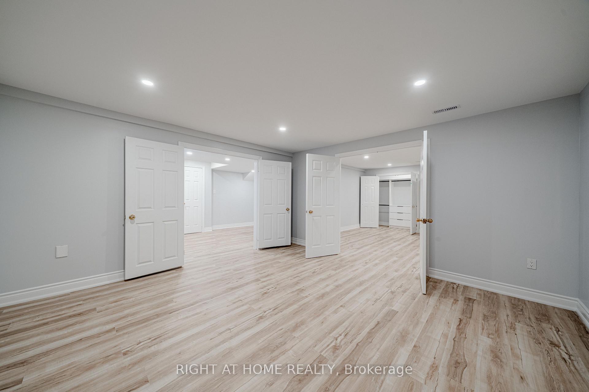Photo 23 of Unit Lower, 3 Glenayr Road, Richmond Hill, Bayview Hill — HOMEH