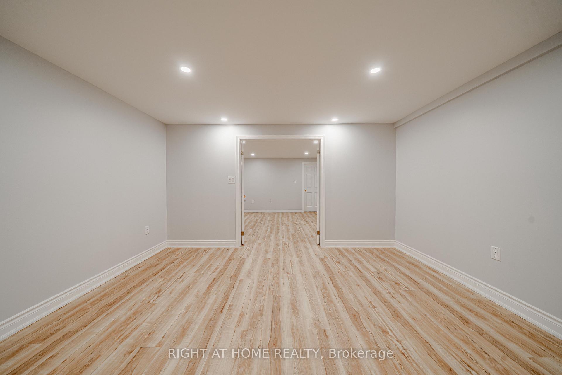 Photo 35 of Unit Lower, 3 Glenayr Road, Richmond Hill, Bayview Hill — HOMEH
