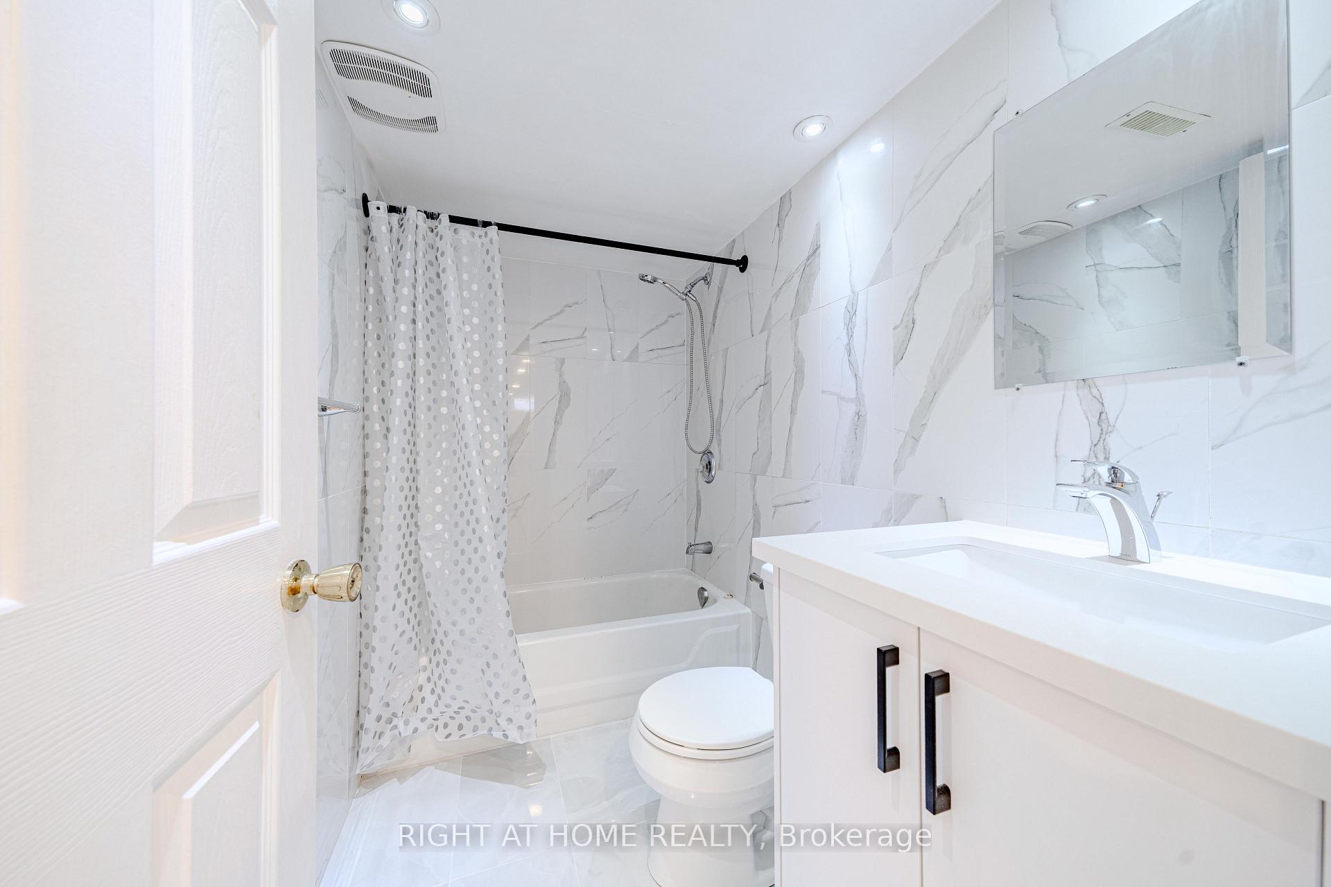 Photo 39 of Unit Lower, 3 Glenayr Road, Richmond Hill, Bayview Hill — HOMEH