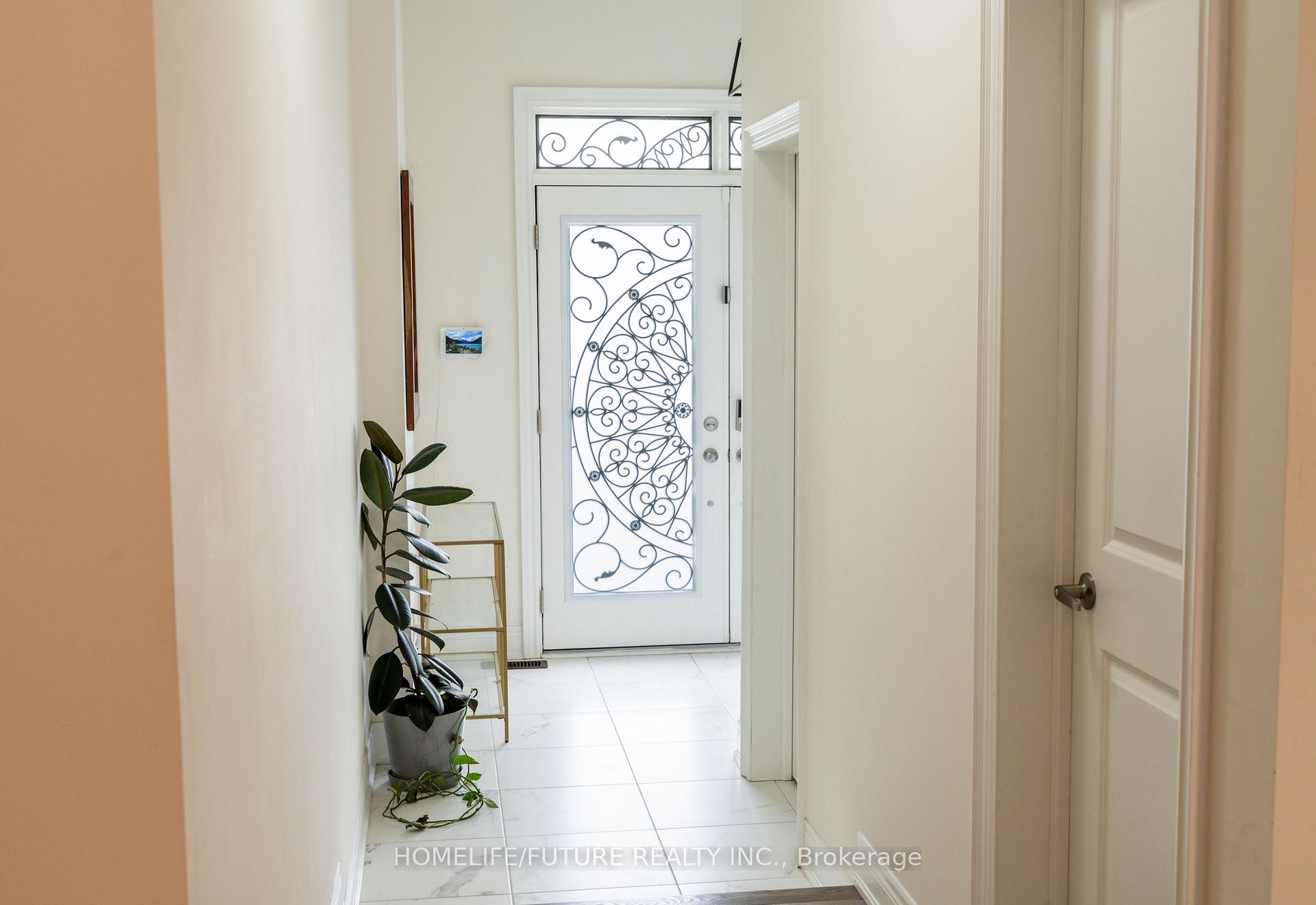 Photo 2 of Unit Main, 357 Kirkham Drive, Markham, Cedarwood — HOMEH