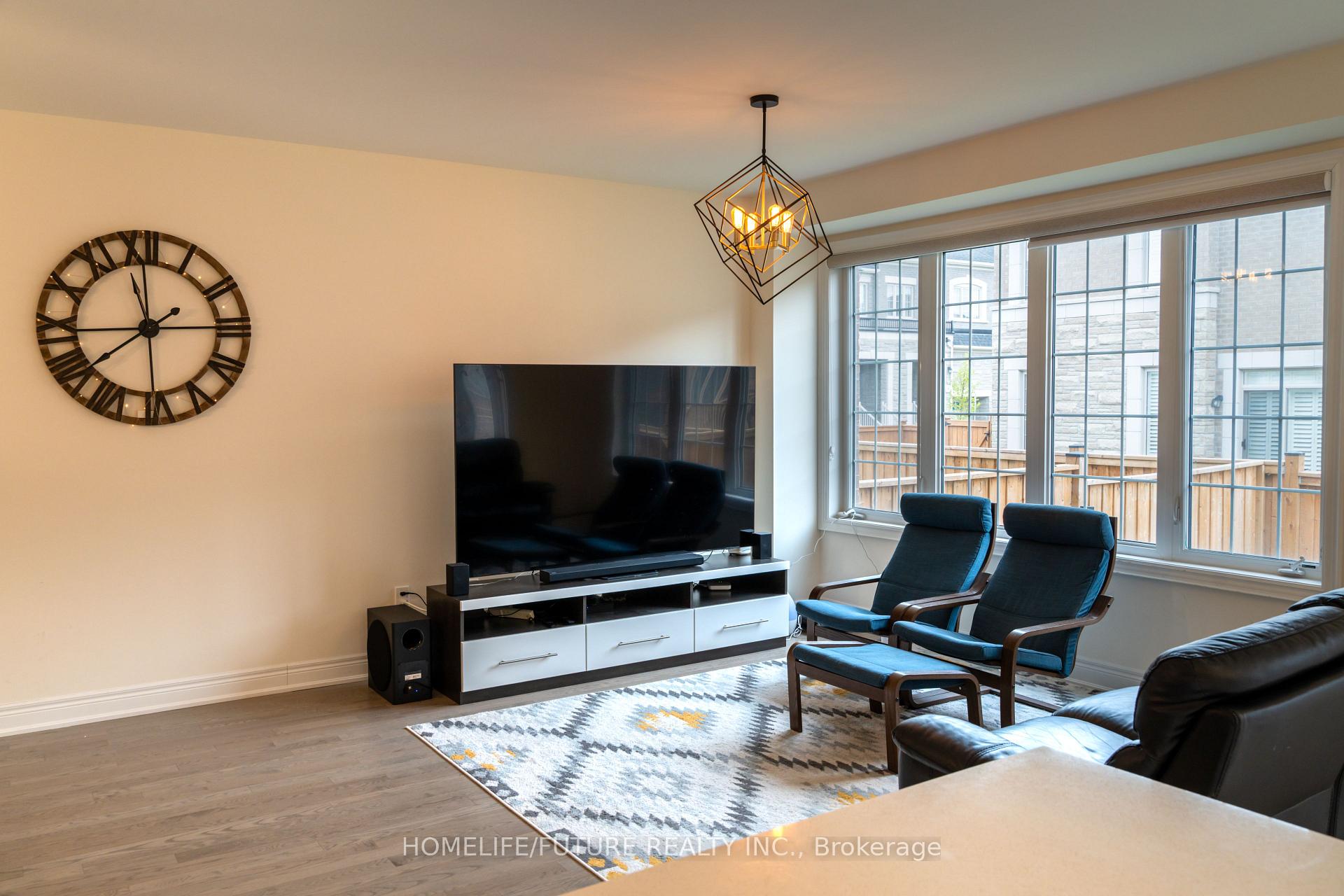 Photo 5 of Unit Main, 357 Kirkham Drive, Markham, Cedarwood — HOMEH