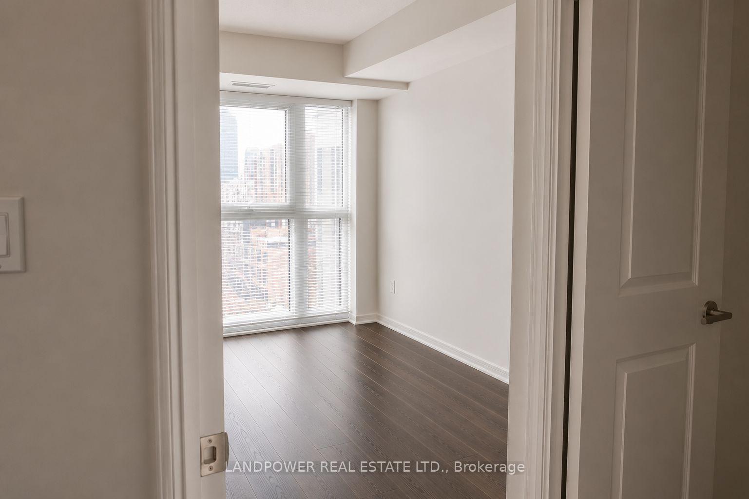 Photo 16 of Unit 1510, 400 Adelaide Street E, Toronto, Moss Park — HOMEH