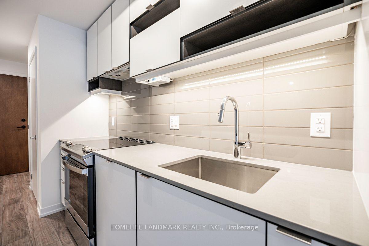 Photo 10 of Unit 1506, 4065 Confederation Parkway, Mississauga, City Centre — HOMEH