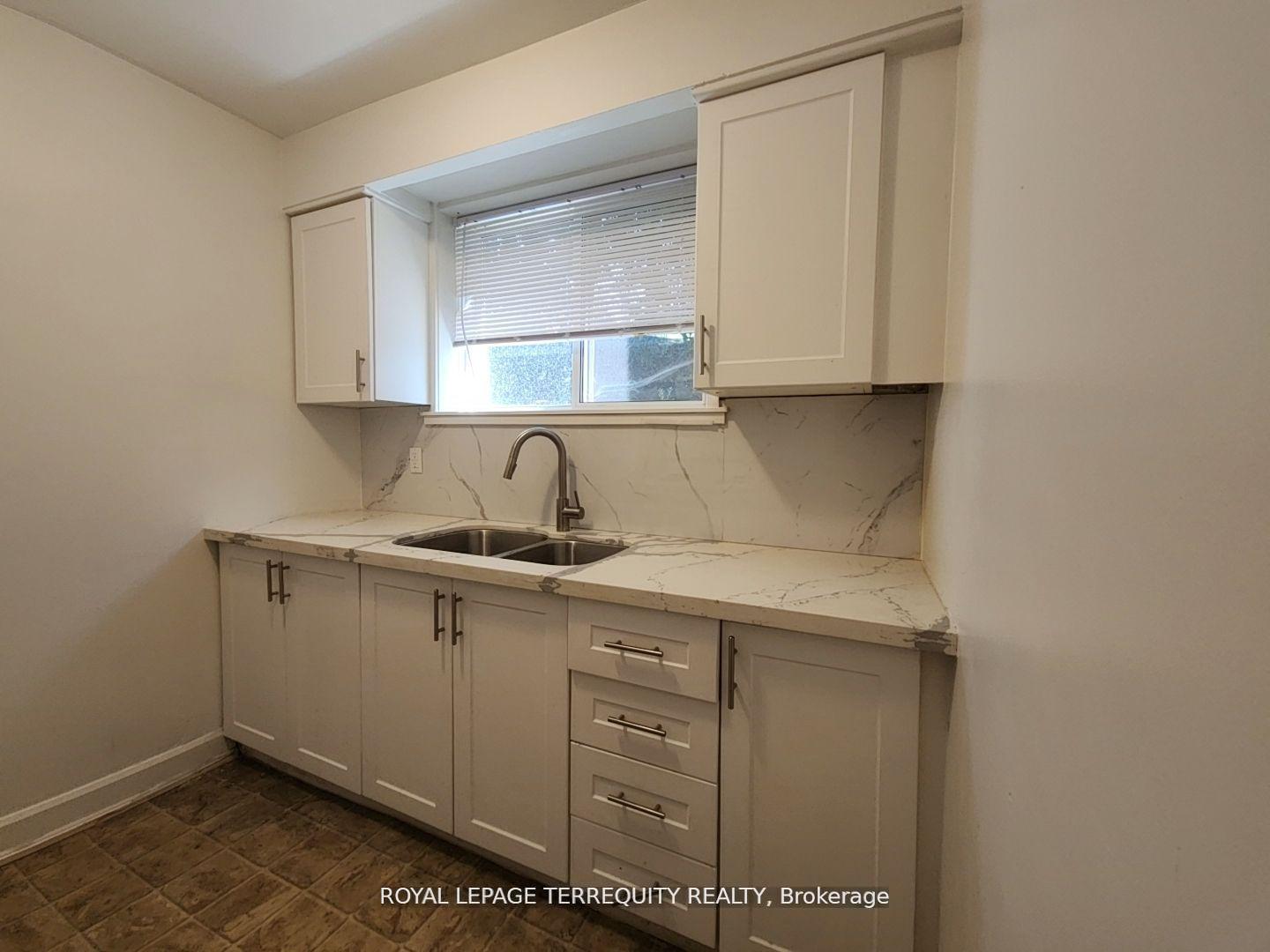 Photo 6 of Unit 2, 207 Trent Street E, Whitby, Downtown Whitby — HOMEH