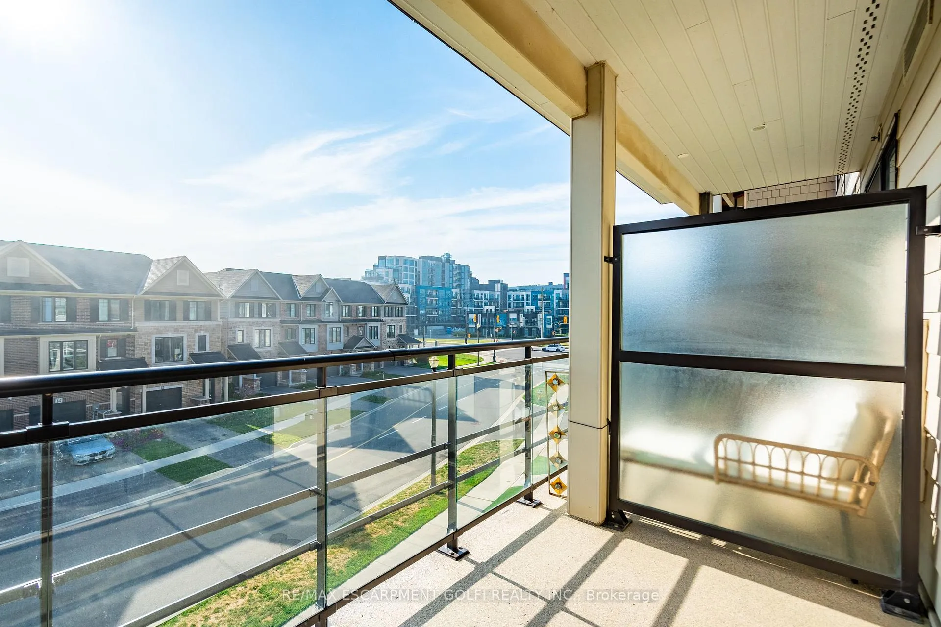Photo 17 of Unit 310, 10 Esplanade Lane, Grimsby, Grimsby Beach — HOMEH