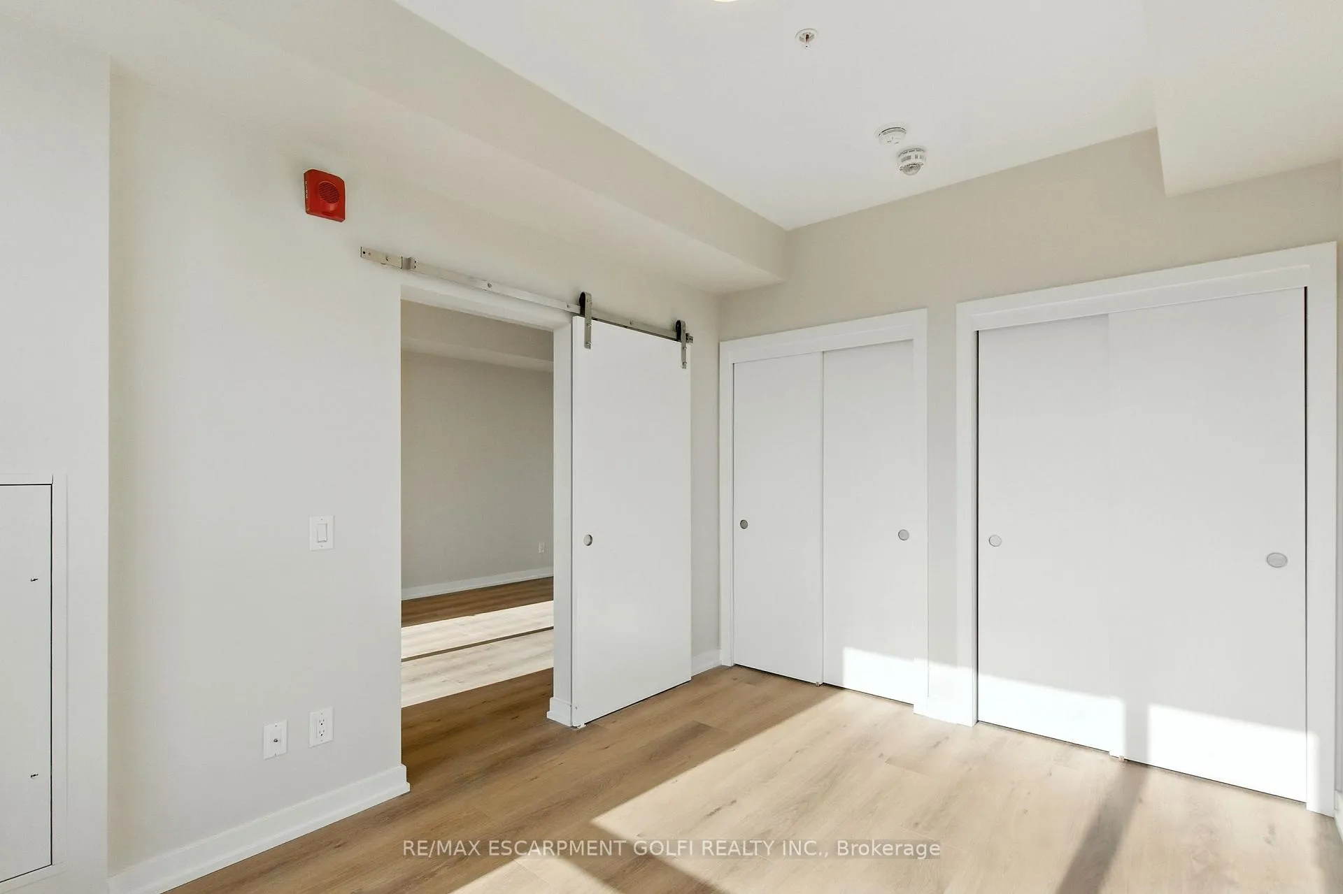 Photo 20 of Unit 310, 10 Esplanade Lane, Grimsby, Grimsby Beach — HOMEH