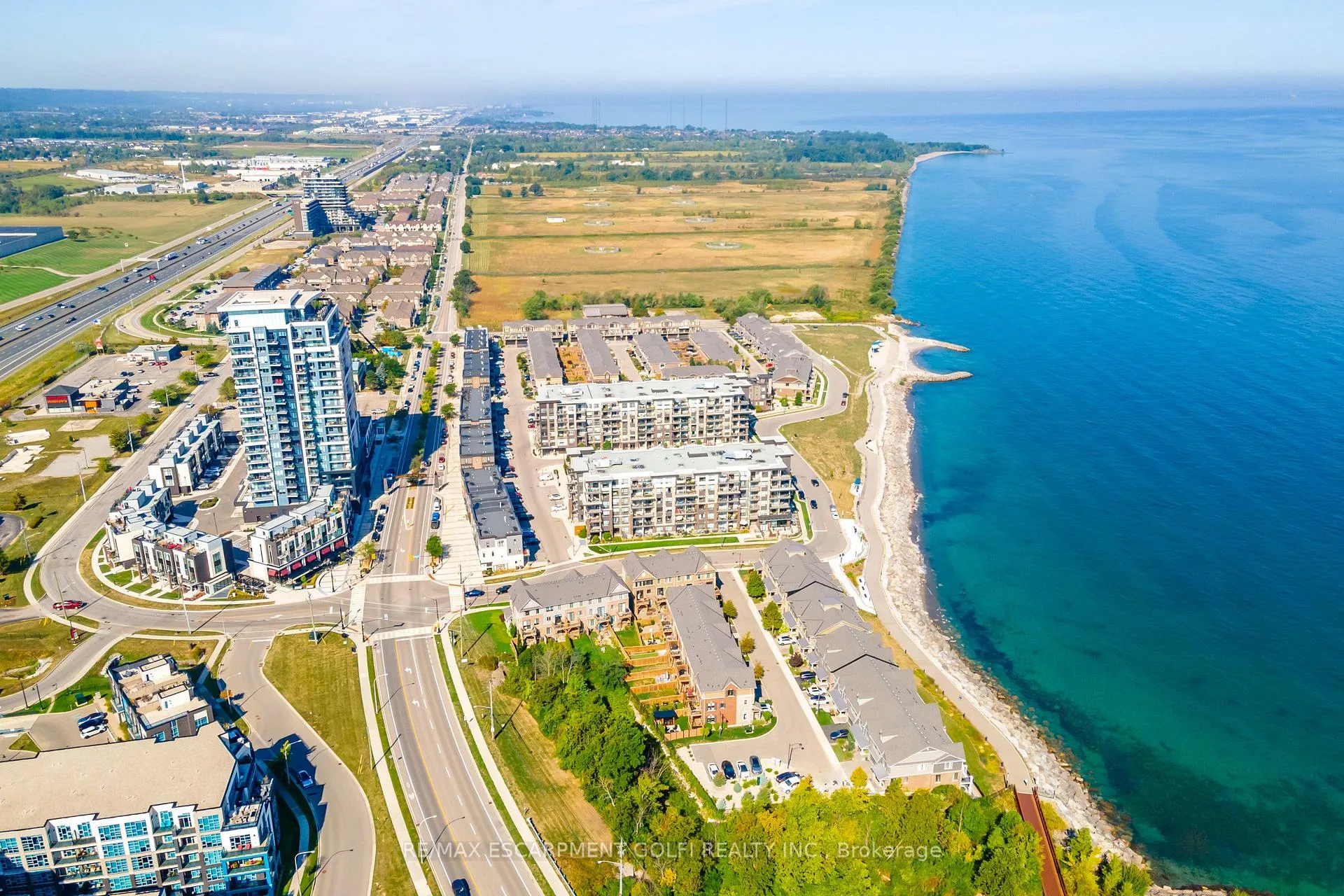 Photo 35 of Unit 310, 10 Esplanade Lane, Grimsby, Grimsby Beach — HOMEH