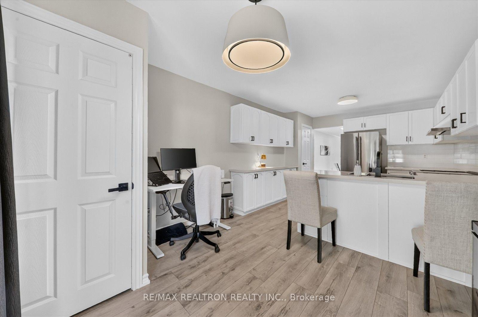 Photo 28 of 80 Cecil Found Crescent, Clarington, Courtice — HOMEH