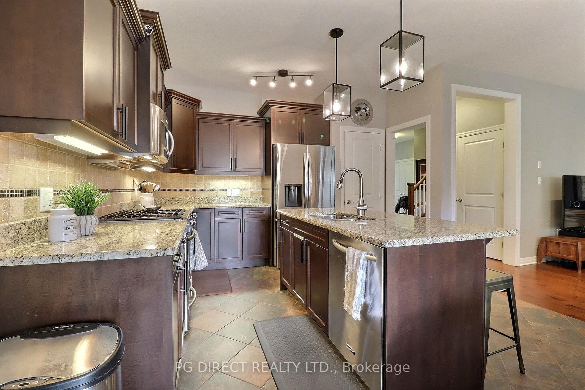 Photo 8 of 3089 Pomeroy Lane, London, South V — HOMEH