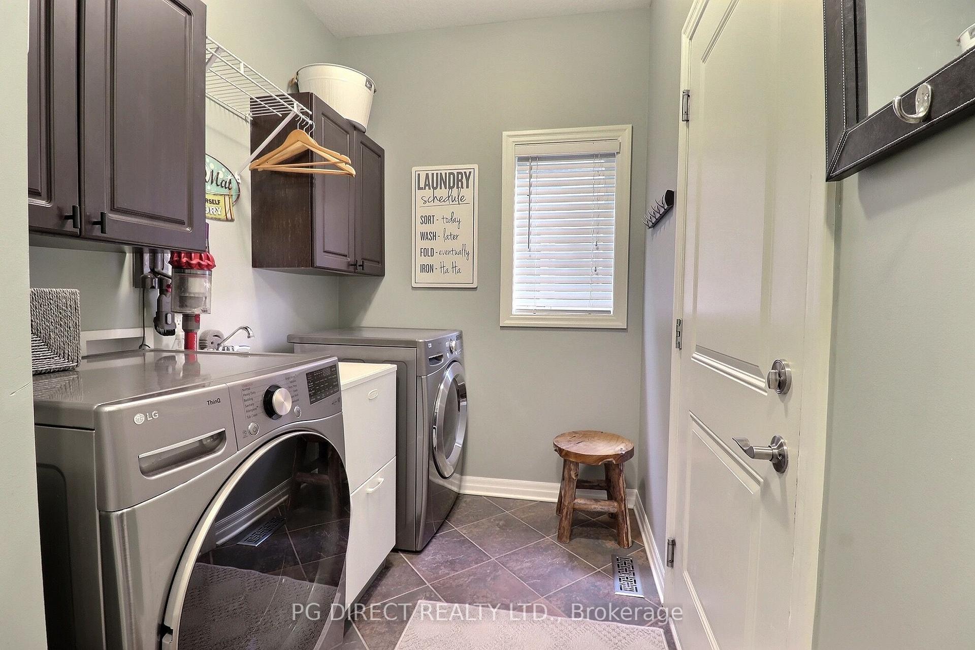 Photo 12 of 3089 Pomeroy Lane, London, South V — HOMEH