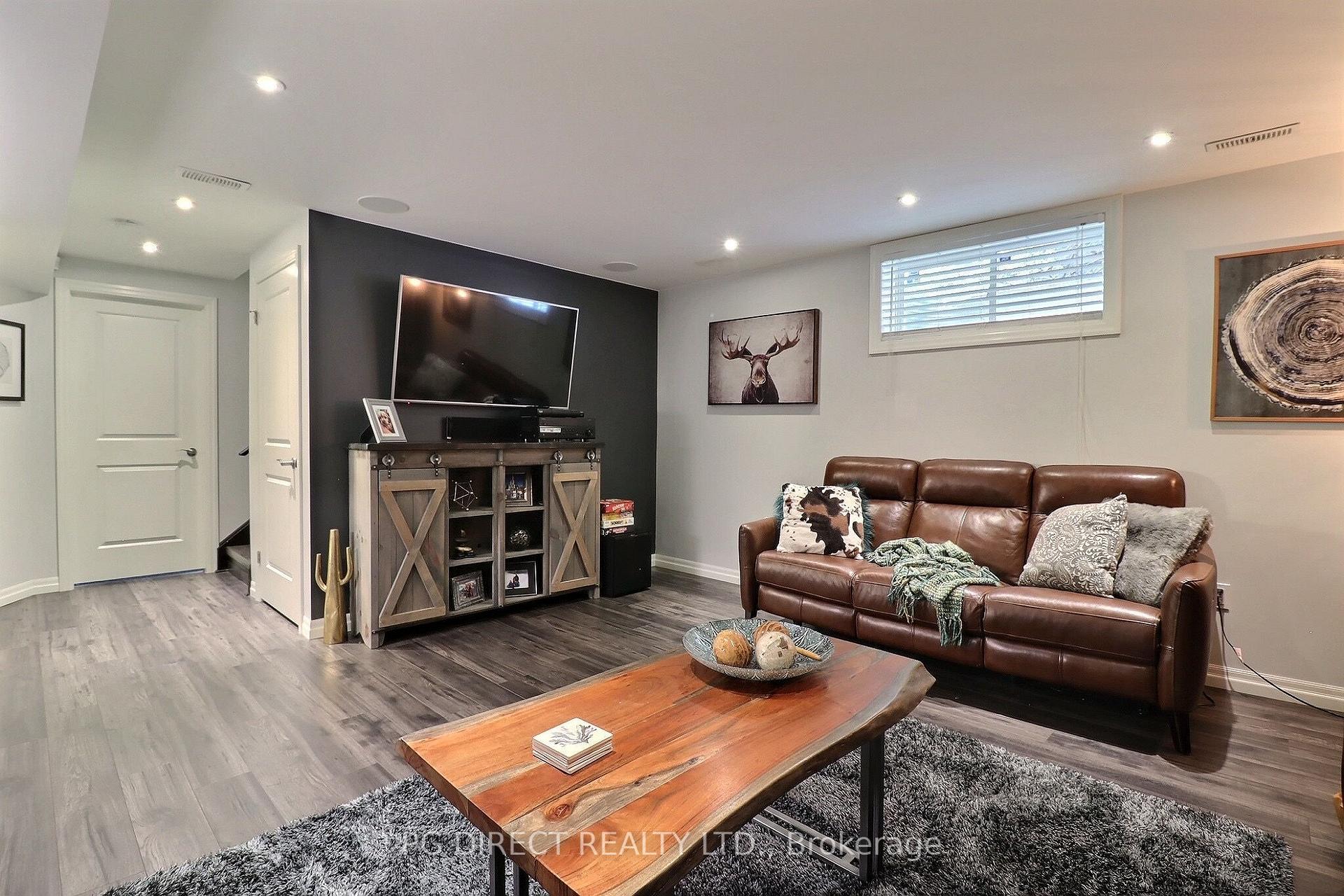Photo 20 of 3089 Pomeroy Lane, London, South V — HOMEH