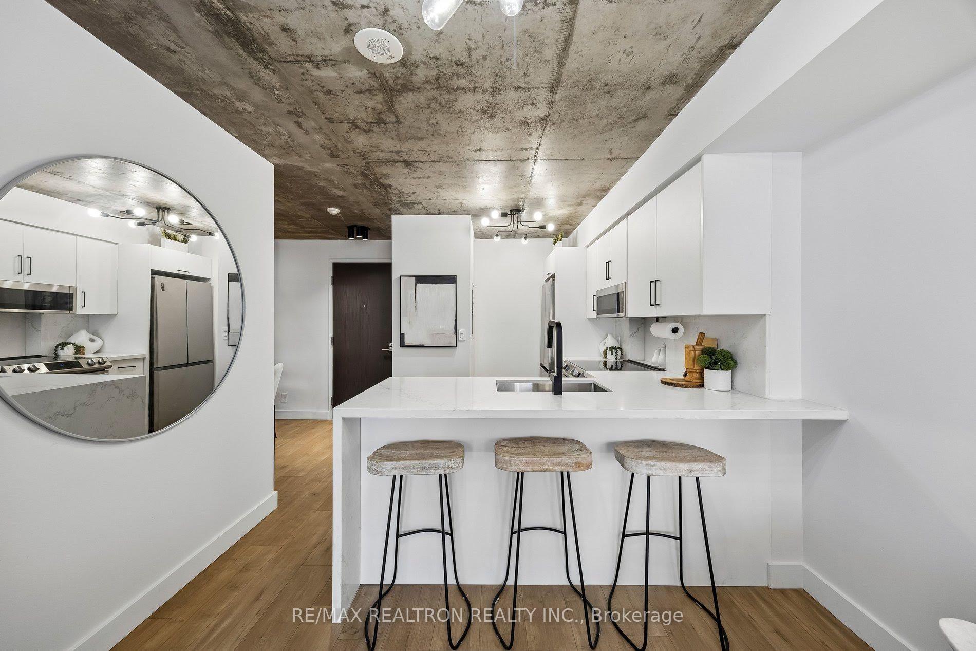 Photo 8 of Unit 512, 1005 King Street W, Toronto, Niagara — HOMEH