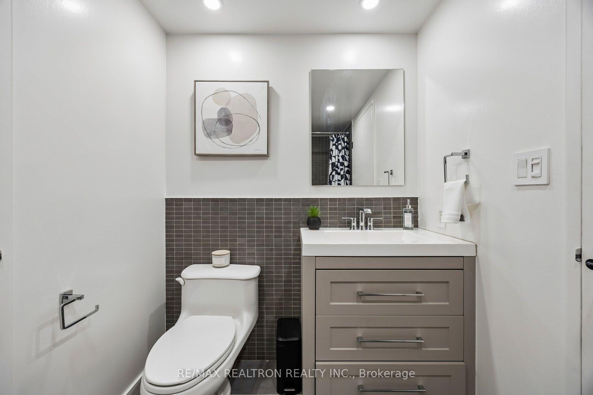 Photo 27 of Unit 512, 1005 King Street W, Toronto, Niagara — HOMEH