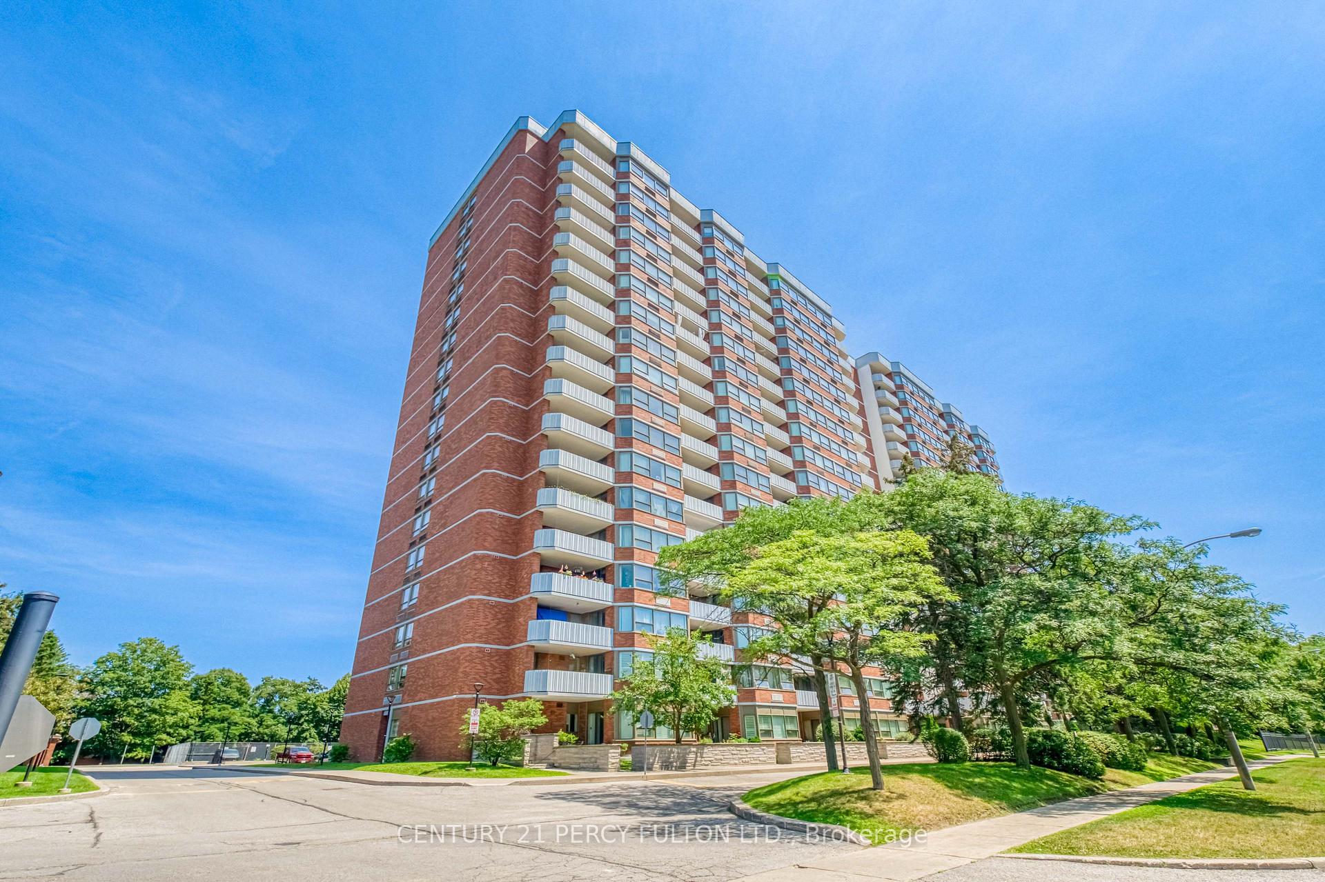 Photo 2 of Unit 1802, 121 Ling Road, Scarborough, West Hill — HOMEH