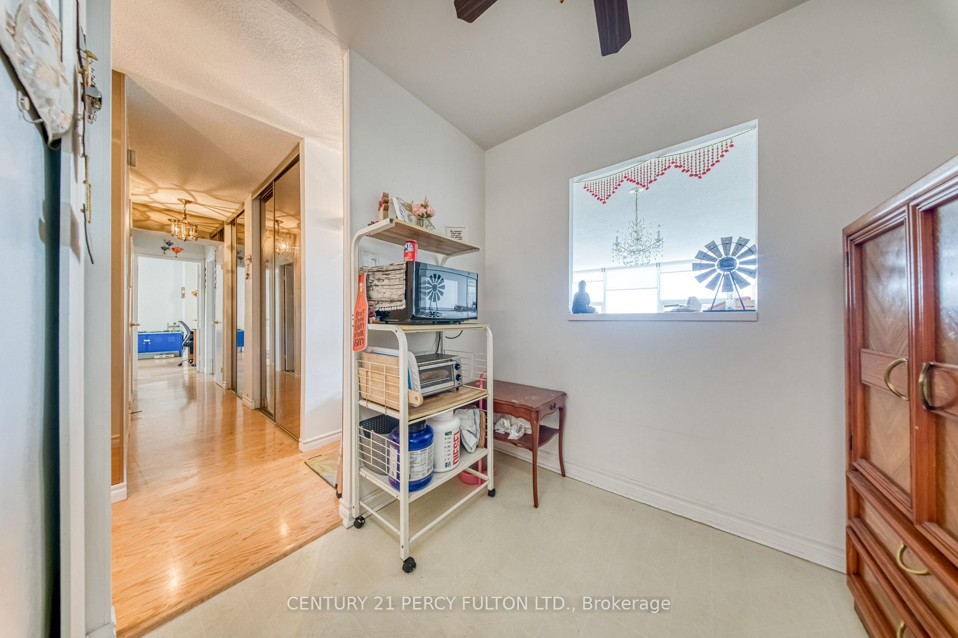 Photo 10 of Unit 1802, 121 Ling Road, Scarborough, West Hill — HOMEH