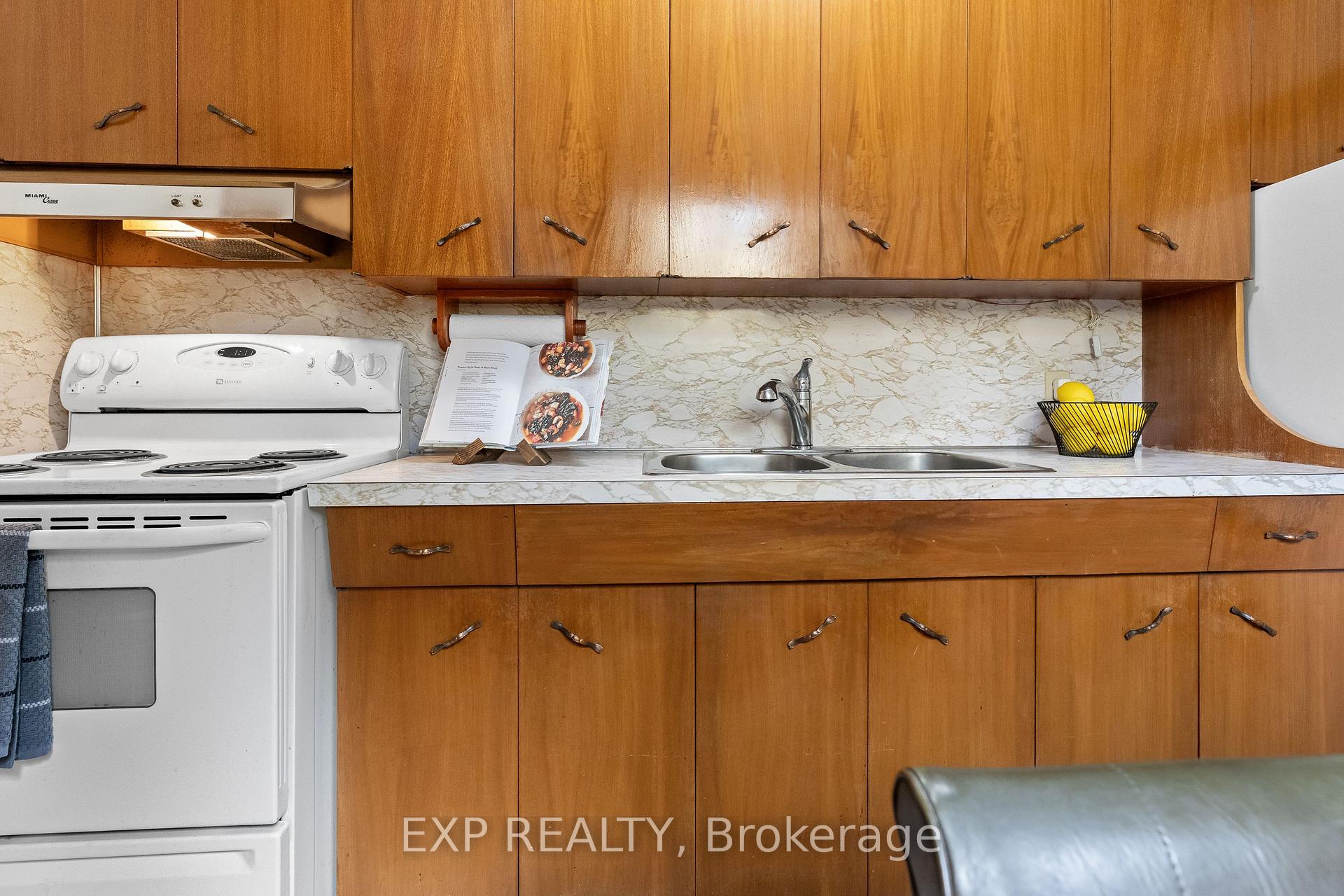 Photo 8 of 91 Dover Road, Welland, Lincoln/Crowland — HOMEH
