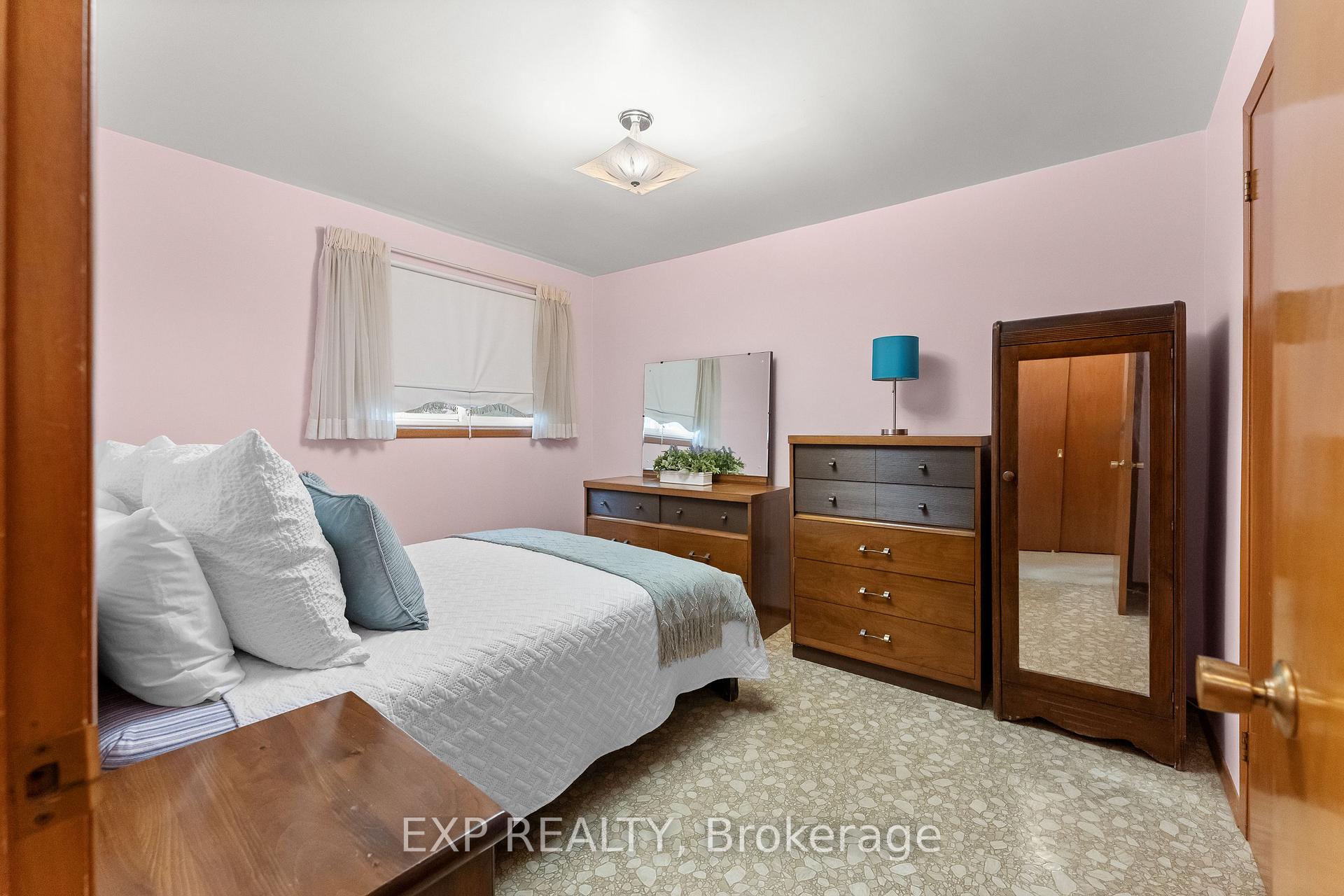 Photo 12 of 91 Dover Road, Welland, Lincoln/Crowland — HOMEH