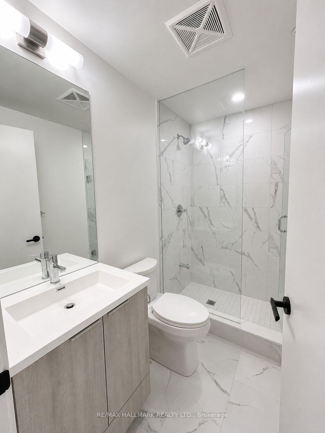 Photo 15 of Unit 3501, 8 Interchange Way, Vaughan, Vaughan Corporate Centre — HOMEH
