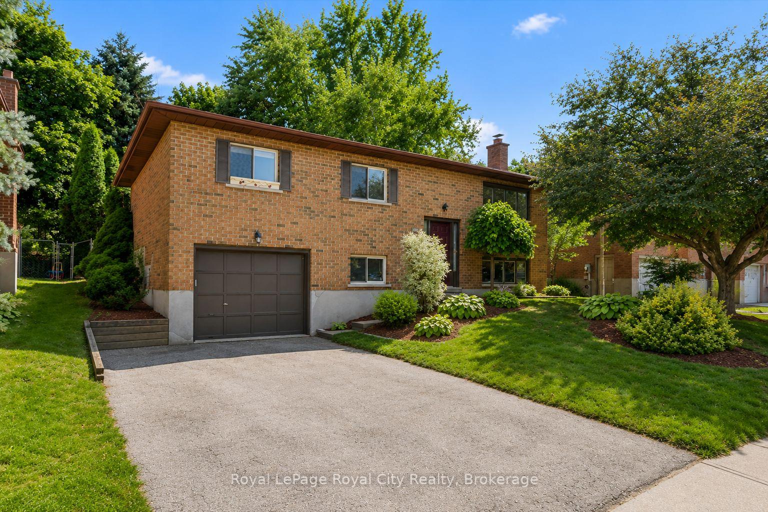 Photo 2 of 181 Harvard Road, Guelph, Kortright West — HOMEH