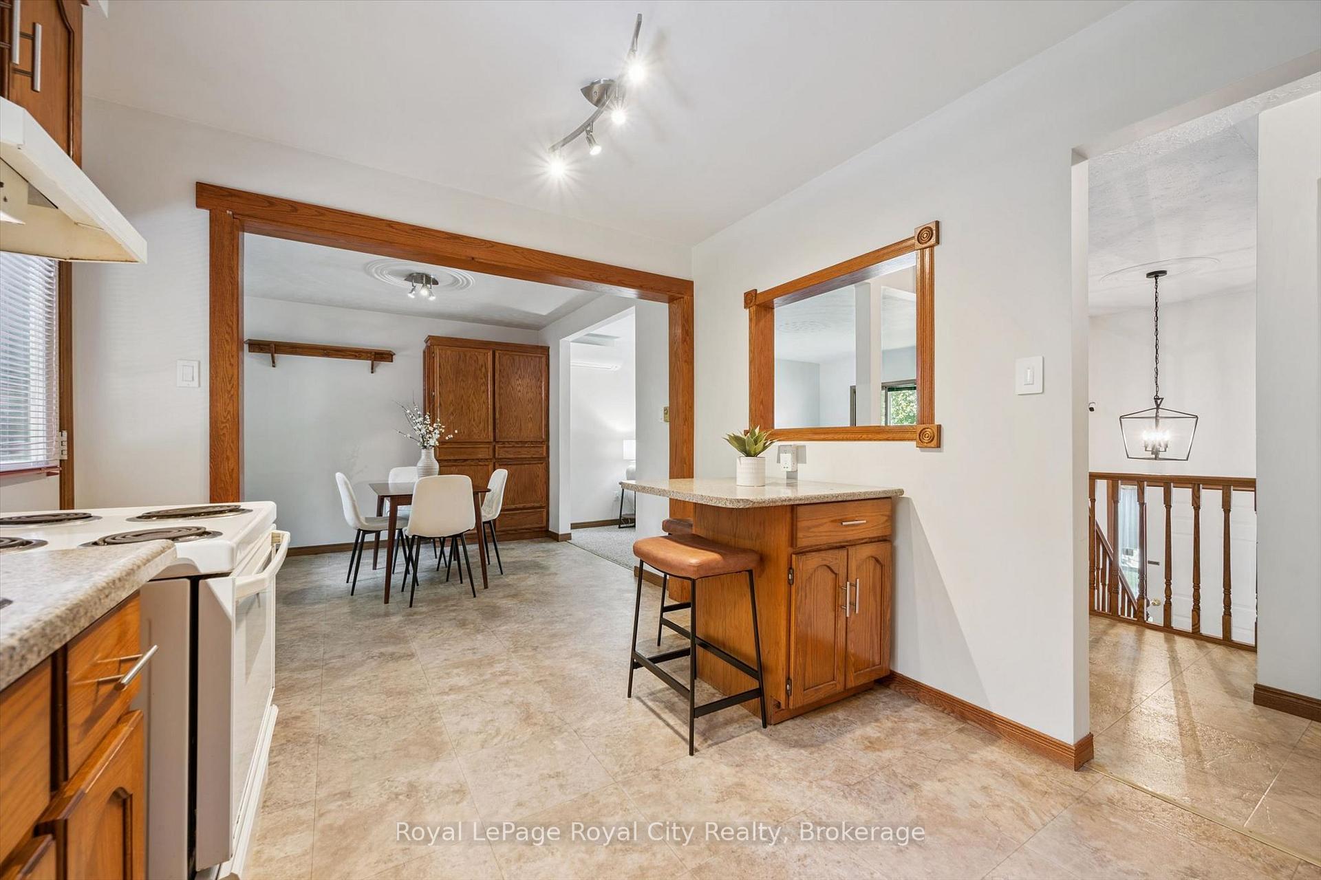 Photo 14 of 181 Harvard Road, Guelph, Kortright West — HOMEH