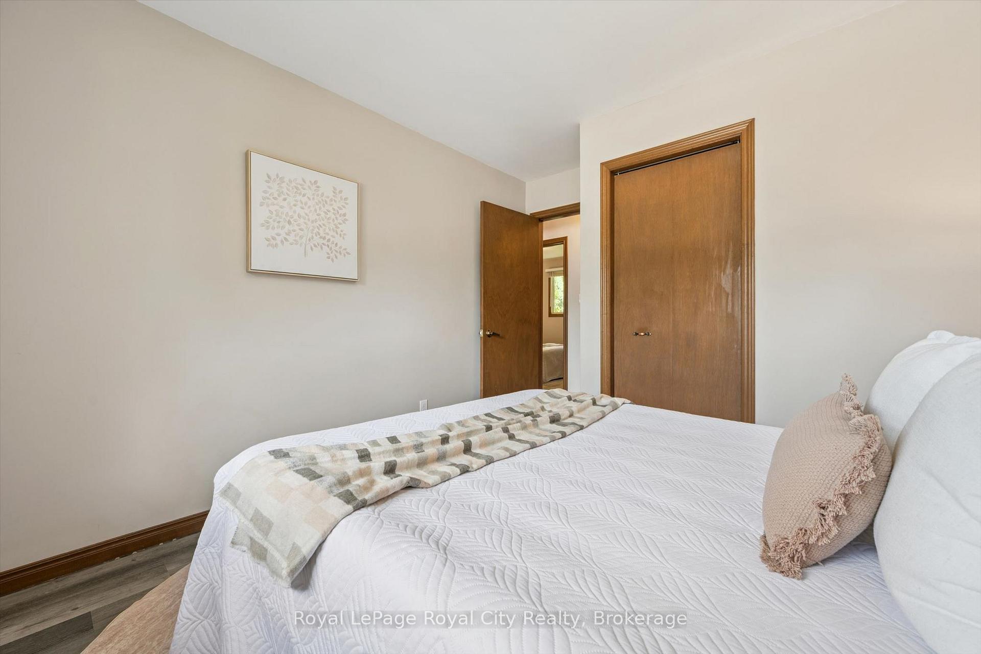 Photo 17 of 181 Harvard Road, Guelph, Kortright West — HOMEH