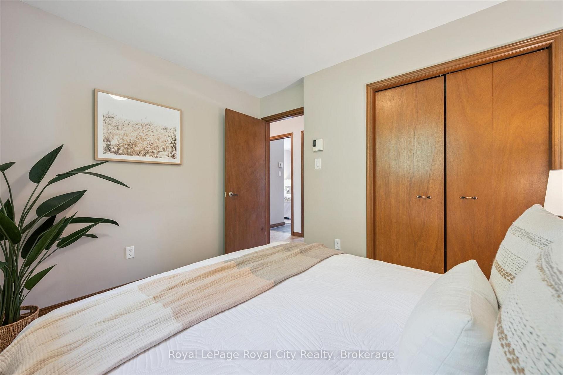 Photo 20 of 181 Harvard Road, Guelph, Kortright West — HOMEH
