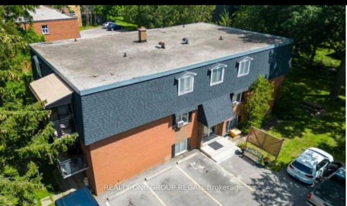 Photo 4 of Unit A, 2128 Ghent Avenue, Burlington, Brant — HOMEH