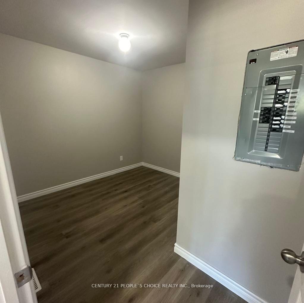 Photo 9 of Unit Unit 1, 199 Avondale Boulevard, Brampton, Avondale — HOMEH