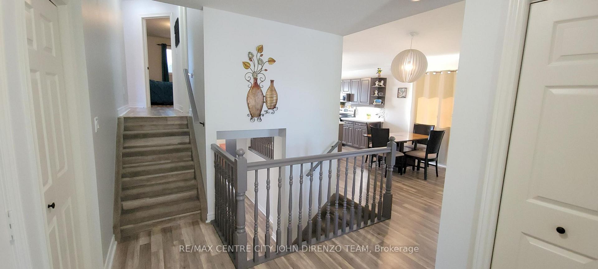 Photo 3 of 72 Axford Parkway, St. Thomas — HOMEH