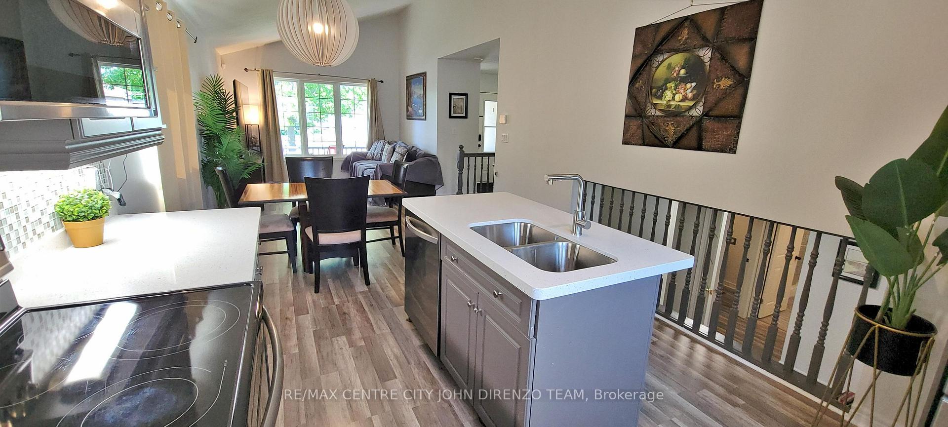 Photo 8 of 72 Axford Parkway, St. Thomas — HOMEH