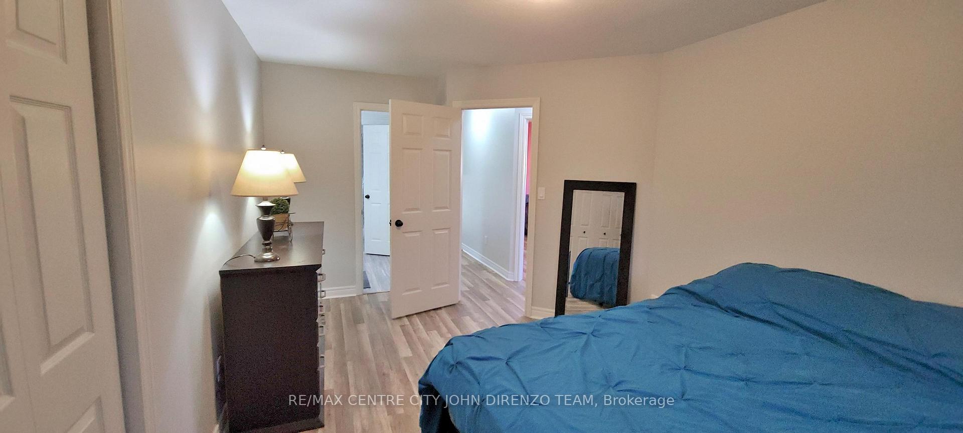 Photo 12 of 72 Axford Parkway, St. Thomas — HOMEH