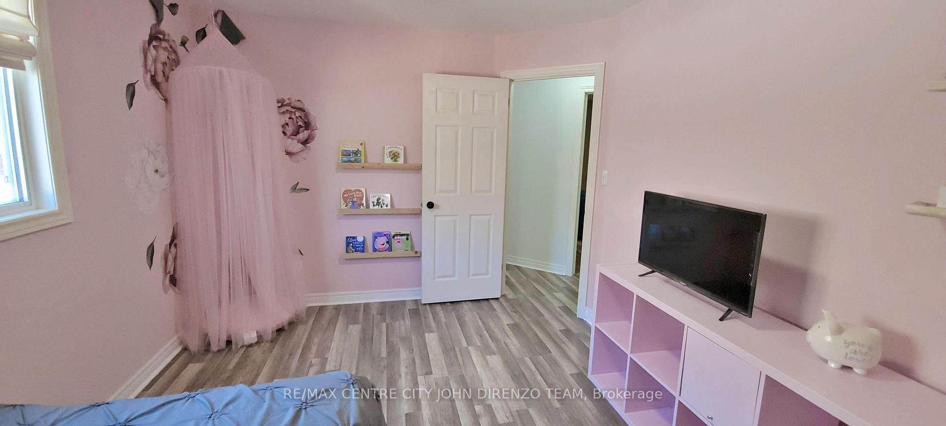 Photo 17 of 72 Axford Parkway, St. Thomas — HOMEH