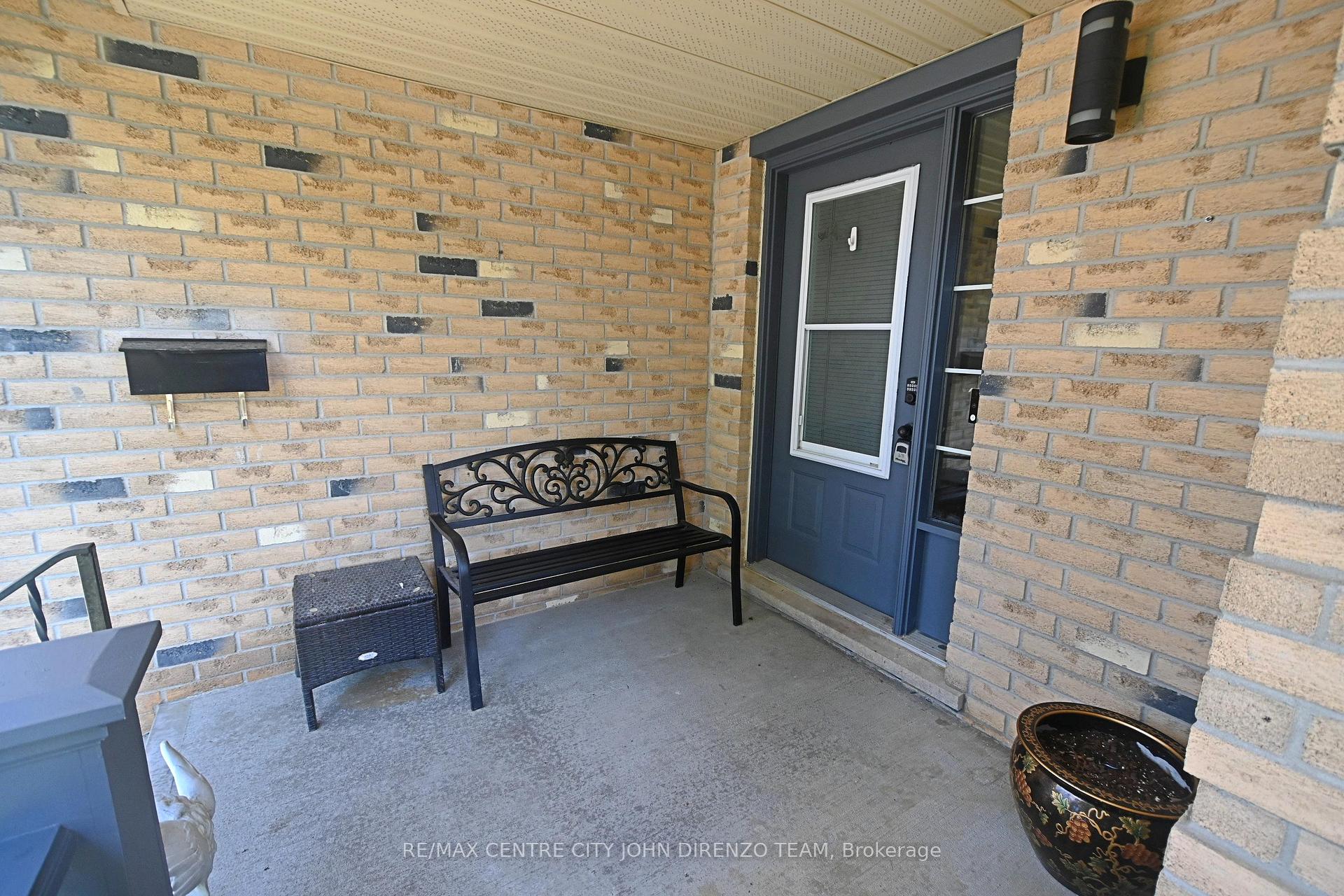 Photo 32 of 72 Axford Parkway, St. Thomas — HOMEH