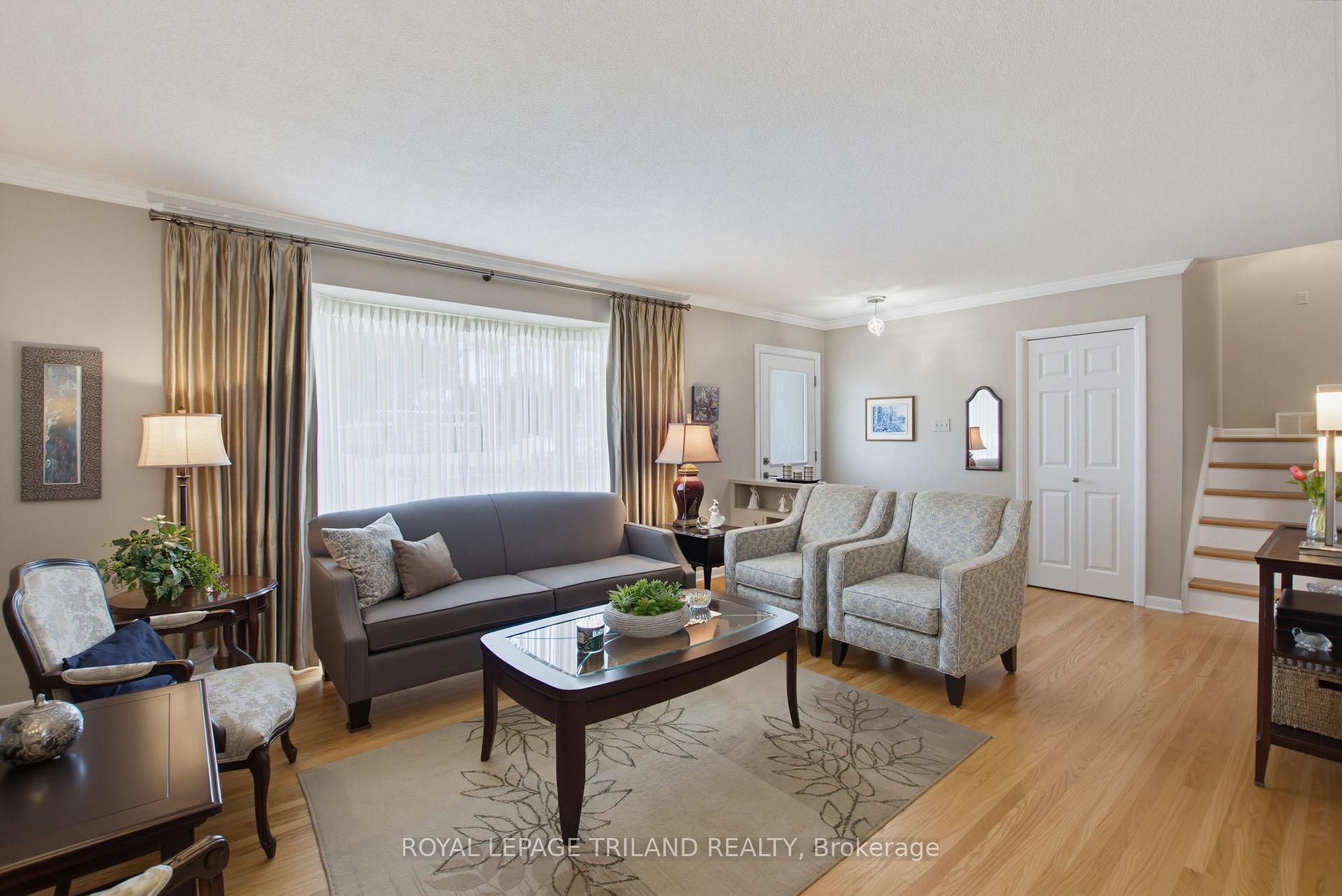 Photo 10 of 1463 Glenora Drive, London, North H — HOMEH