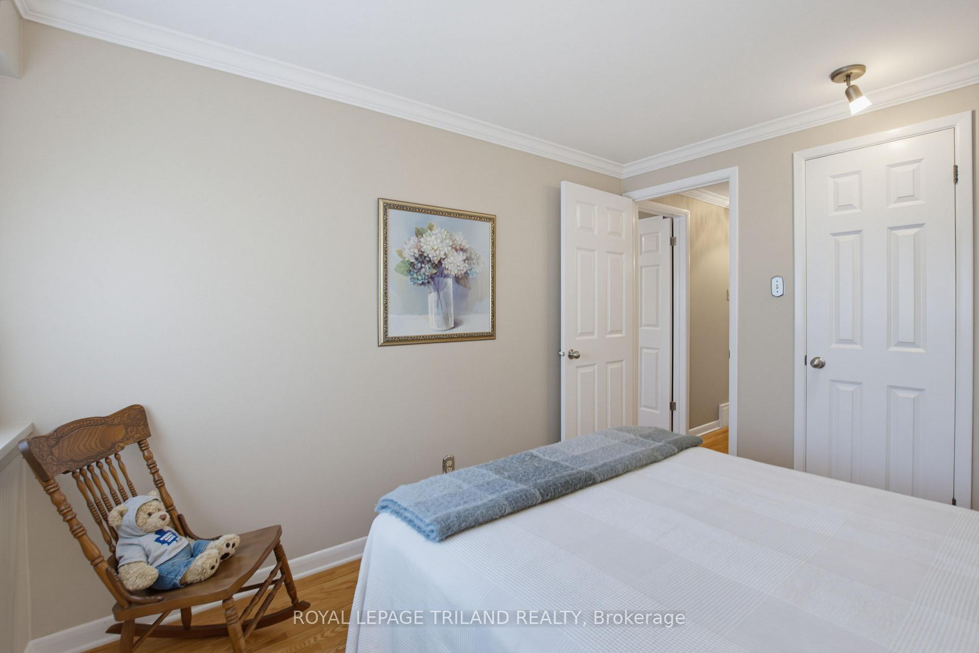 Photo 19 of 1463 Glenora Drive, London, North H — HOMEH