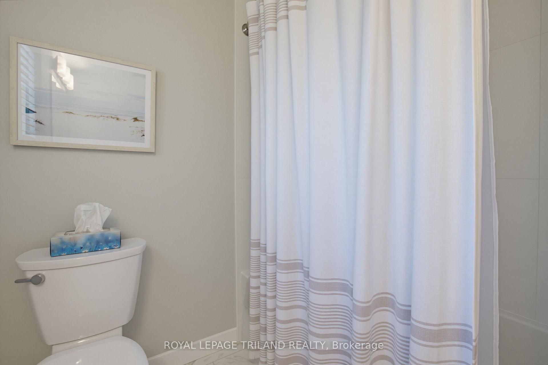 Photo 23 of 1463 Glenora Drive, London, North H — HOMEH