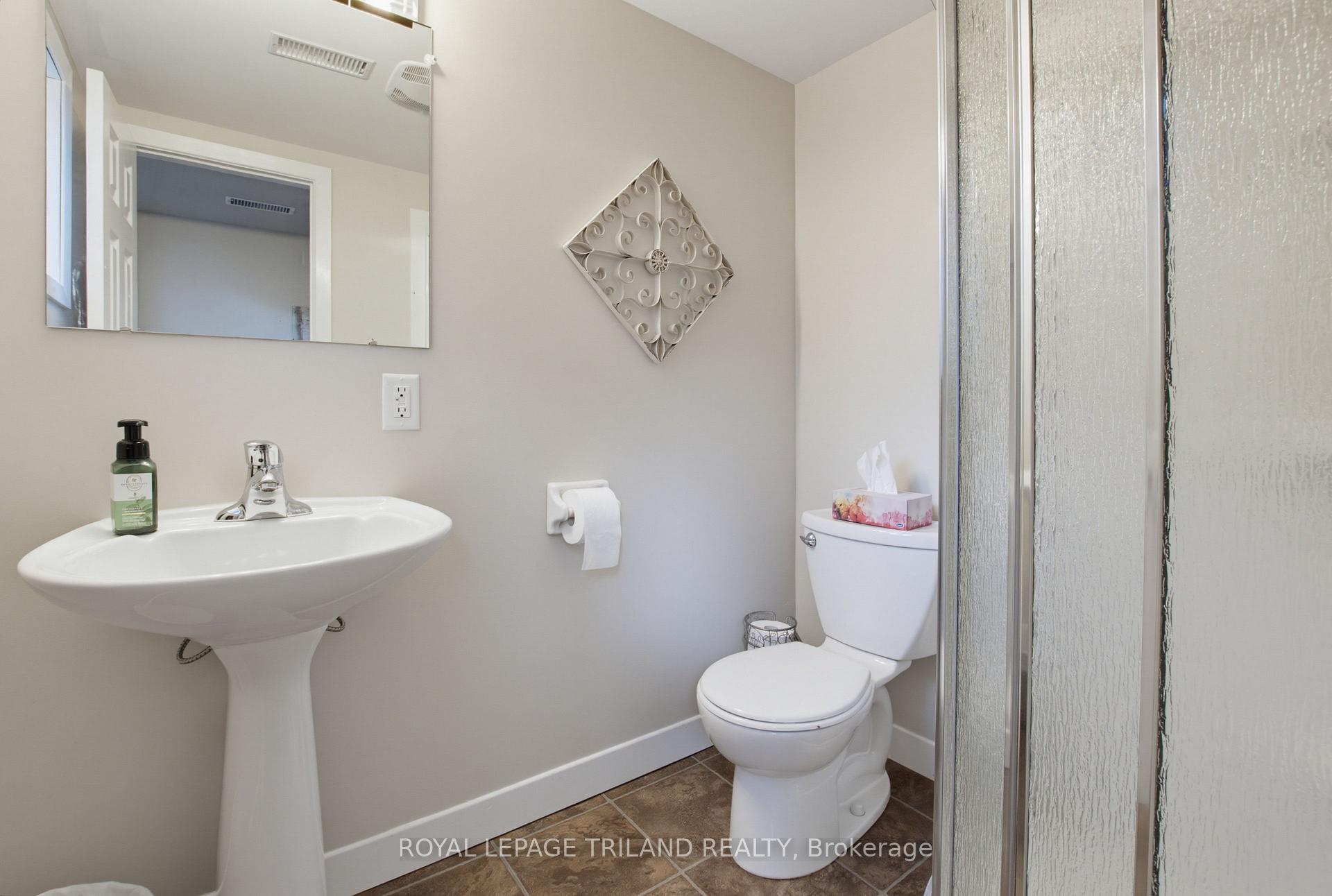 Photo 30 of 1463 Glenora Drive, London, North H — HOMEH
