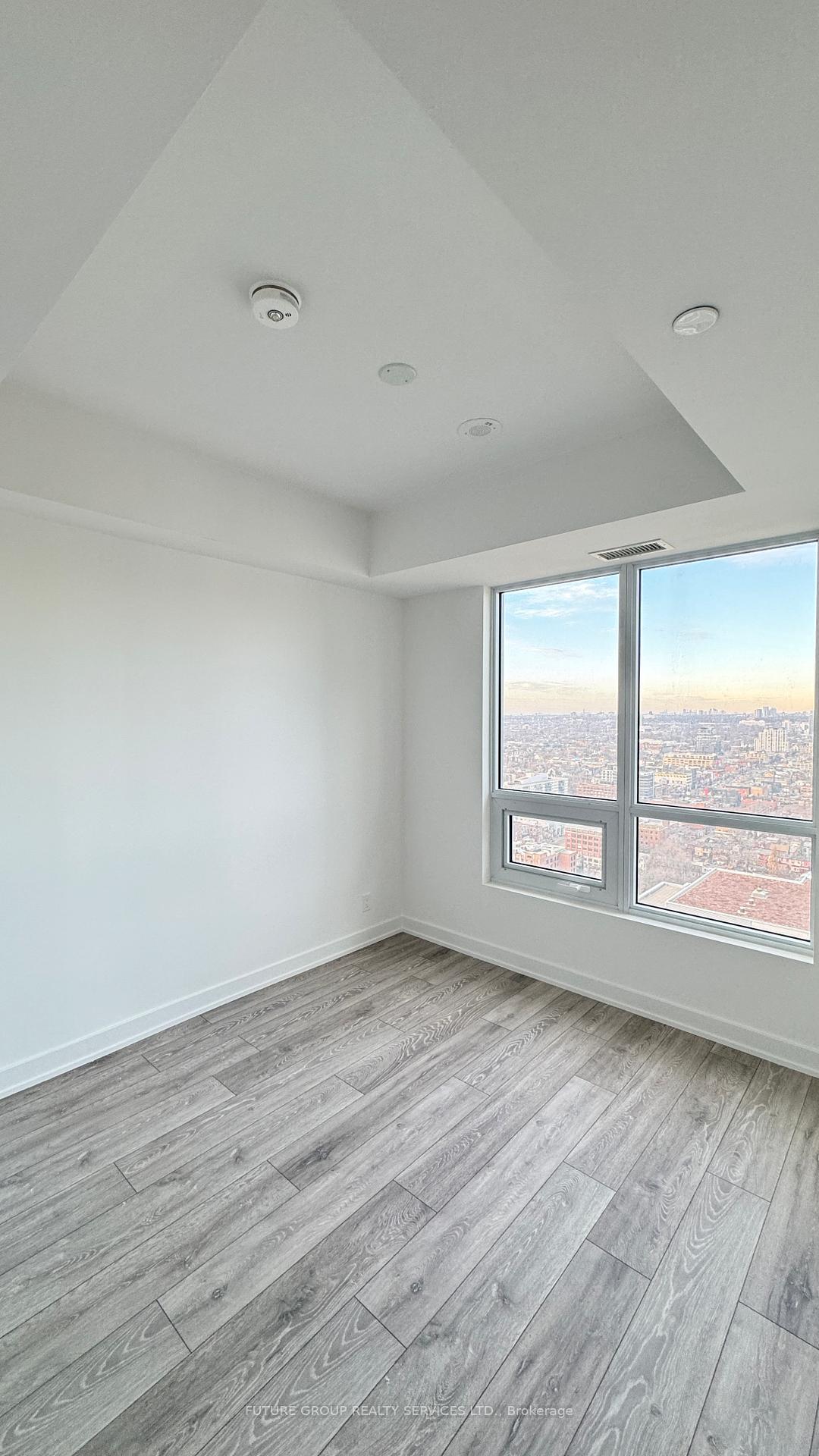 Photo 3 of Unit 3515, 108 Peter Street, Toronto, Waterfront Communities — HOMEH