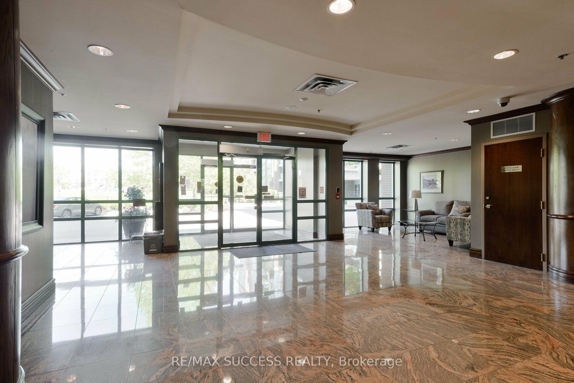 Photo 22 of Unit PH14, 11 Michael Power Place, Etobicoke, Islington-City Centre West — HOMEH