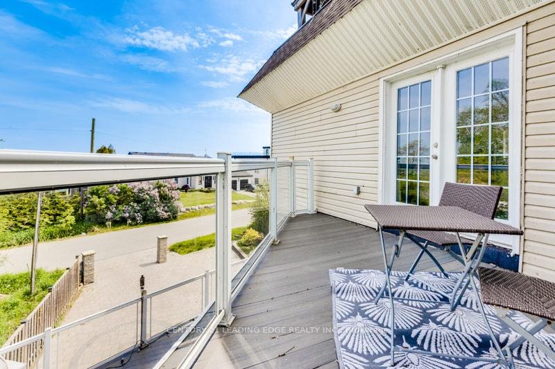 Photo 36 of 55 Ontoro Boulevard, Ajax, South East — HOMEH