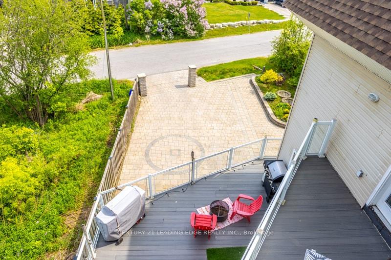 Photo 47 of 55 Ontoro Boulevard, Ajax, South East — HOMEH