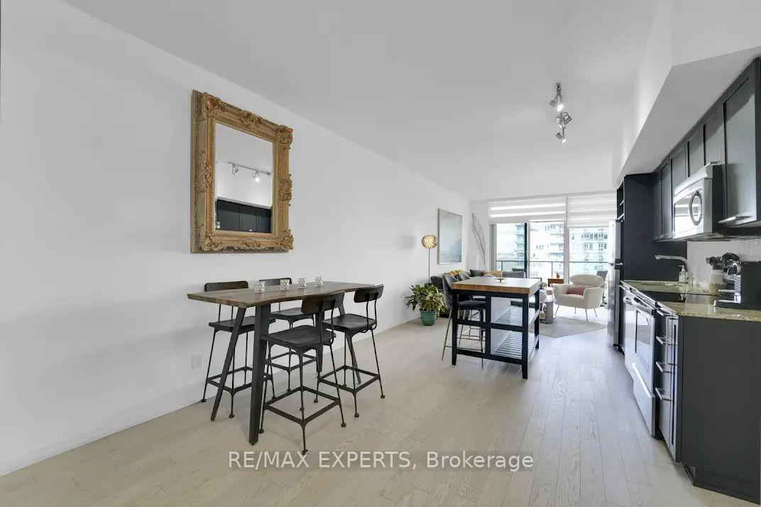 Photo 7 of Unit 1915, 103 The Queensway, Toronto, High Park-Swansea — HOMEH