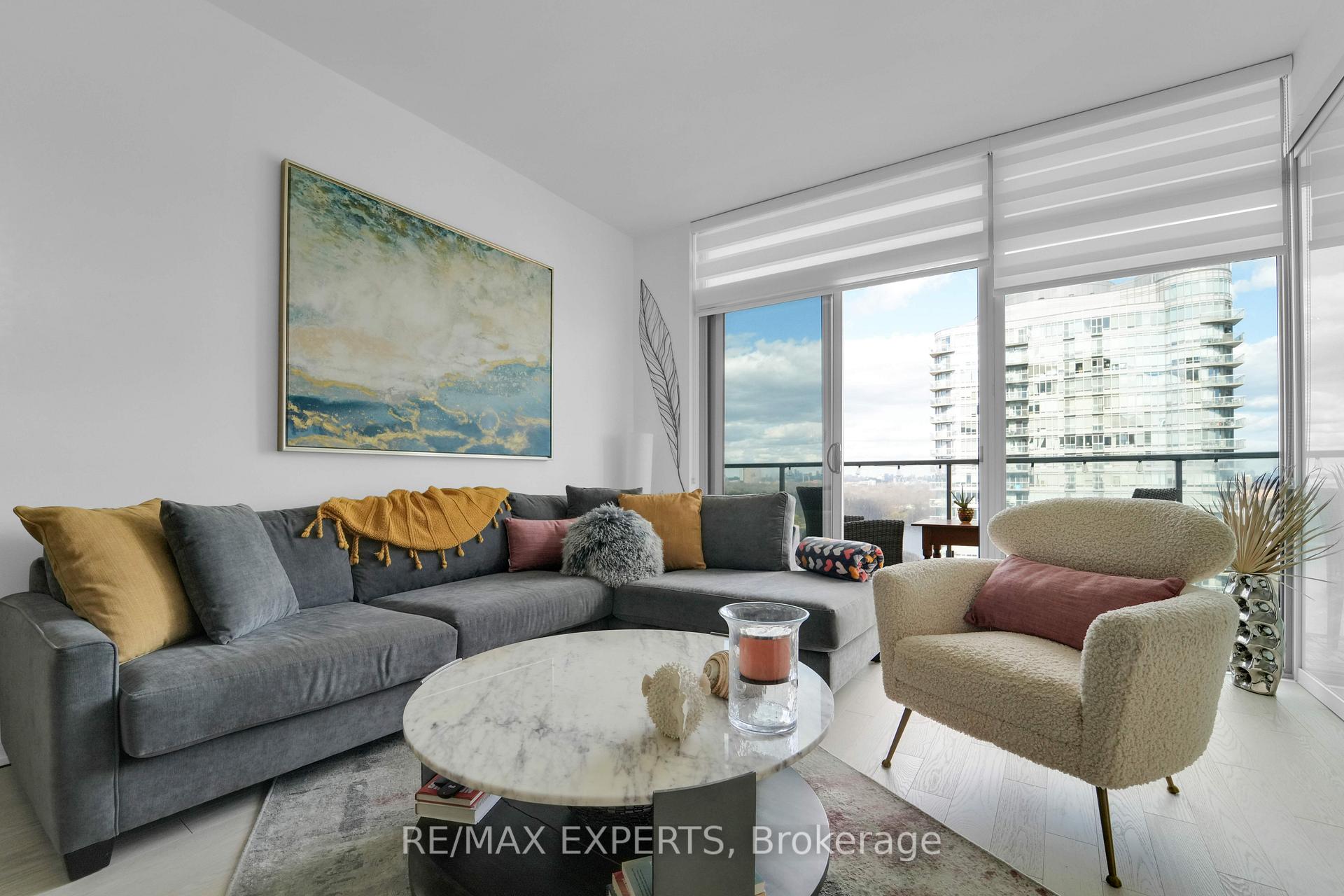 Photo 30 of Unit 1915, 103 The Queensway, Toronto, High Park-Swansea — HOMEH