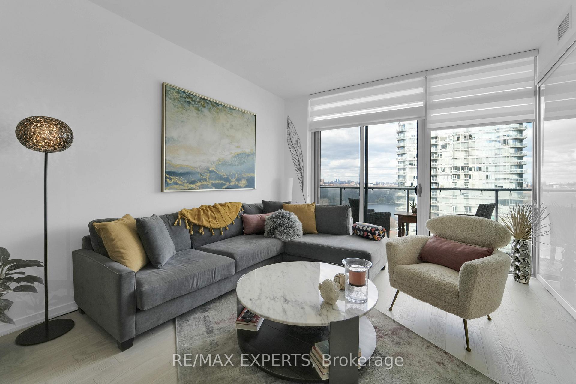 Photo 38 of Unit 1915, 103 The Queensway, Toronto, High Park-Swansea — HOMEH