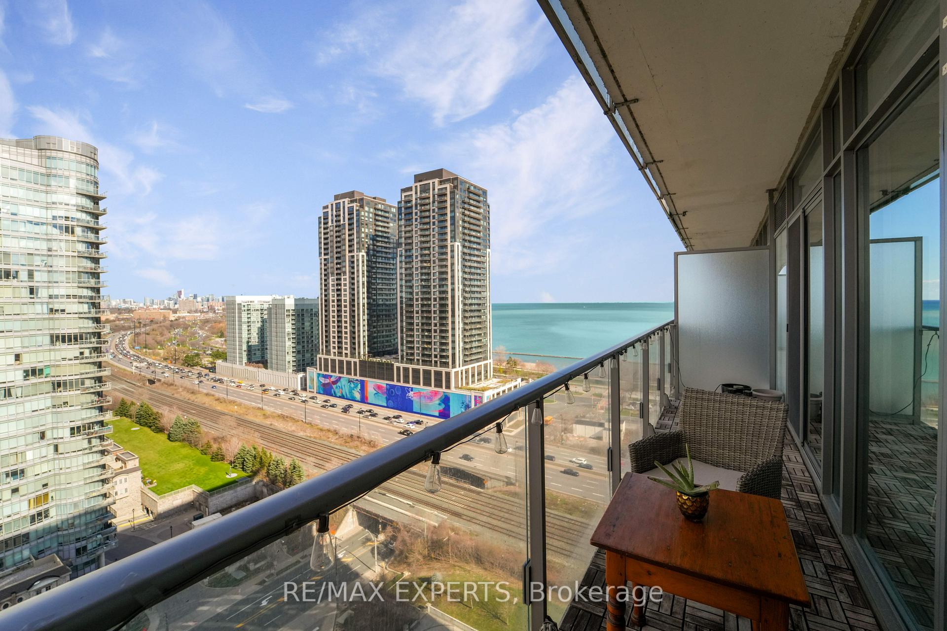 Photo 71 of Unit 1915, 103 The Queensway, Toronto, High Park-Swansea — HOMEH