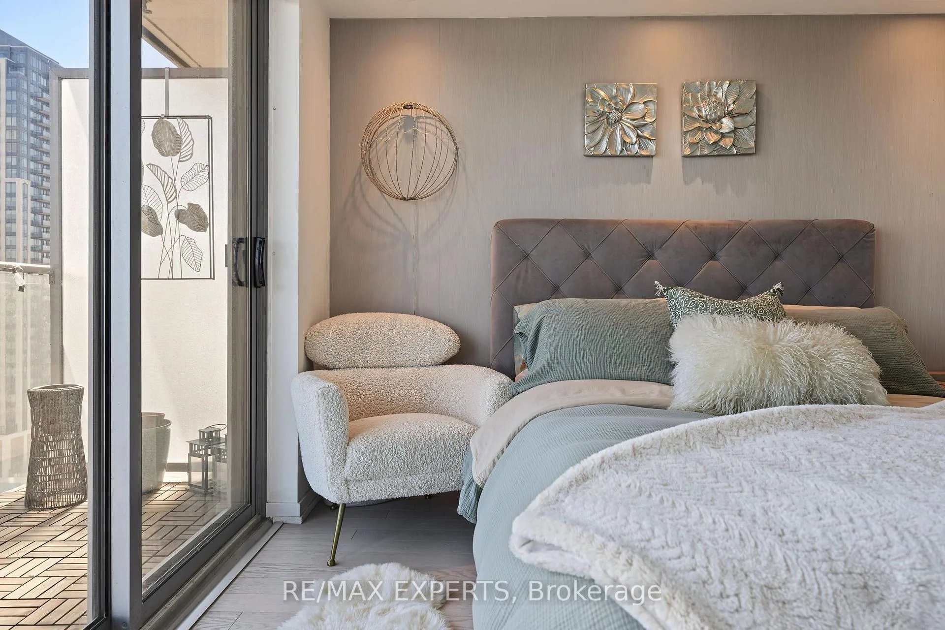Photo 31 of Unit 1915, 103 The Queensway, Toronto, High Park-Swansea — HOMEH