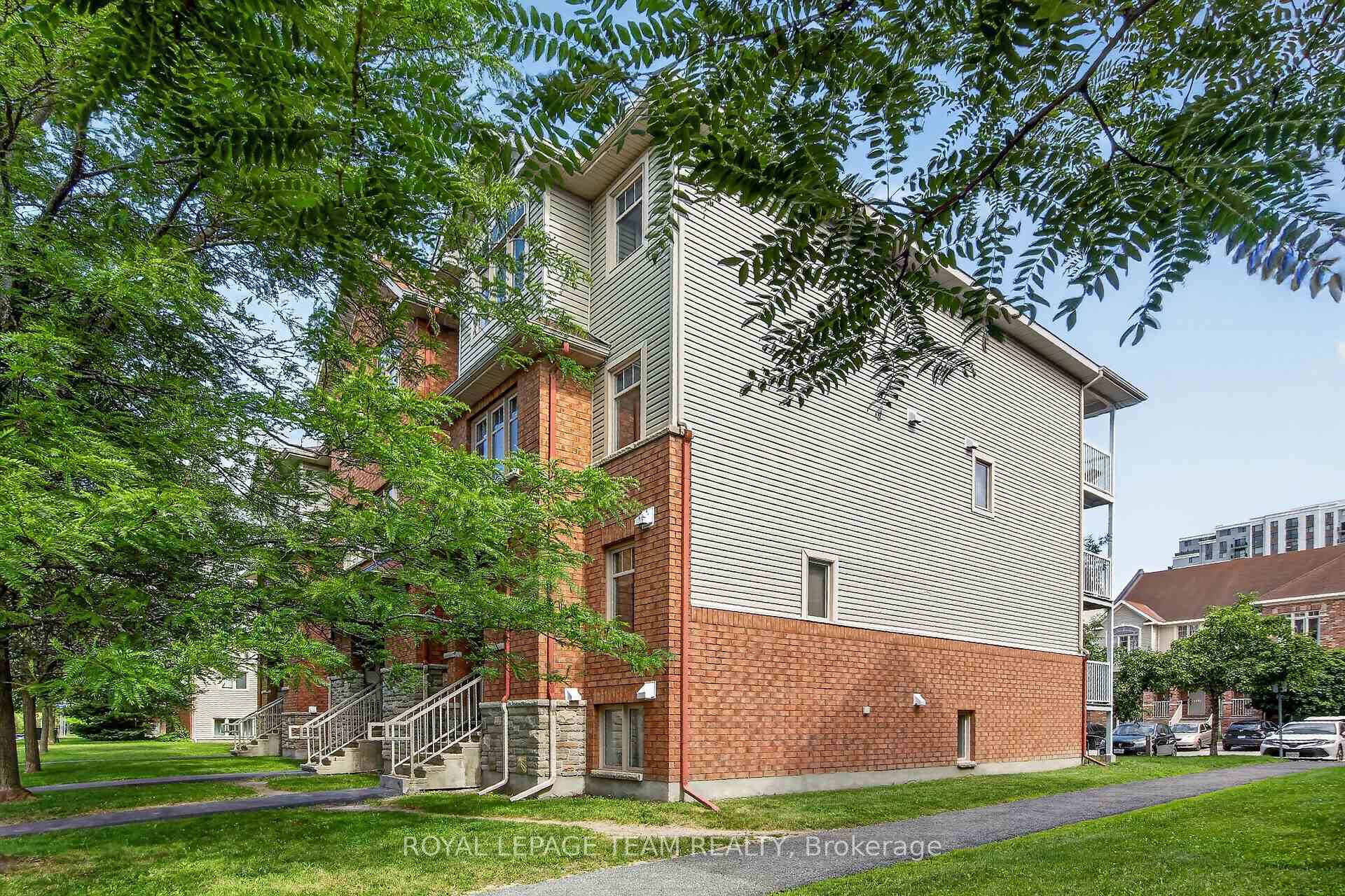Photo 32 of 255 Deercroft Avenue, Ottawa, Barrhaven - Longfields — HOMEH