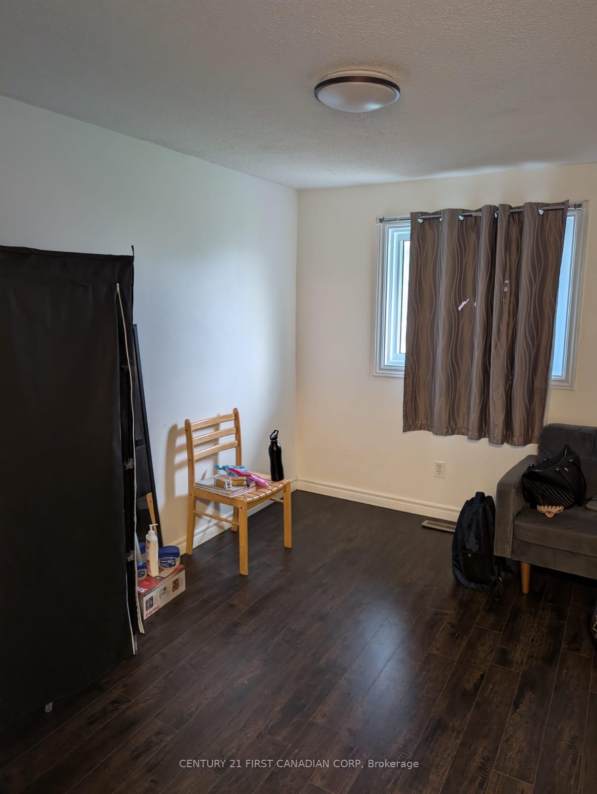 Photo 6 of Unit 28, 25 Erica Crescent, London, South X — HOMEH