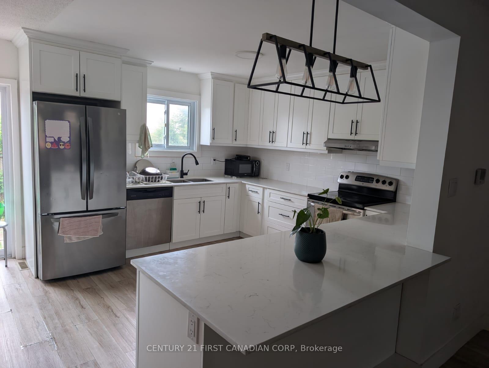 Photo 13 of Unit 28, 25 Erica Crescent, London, South X — HOMEH